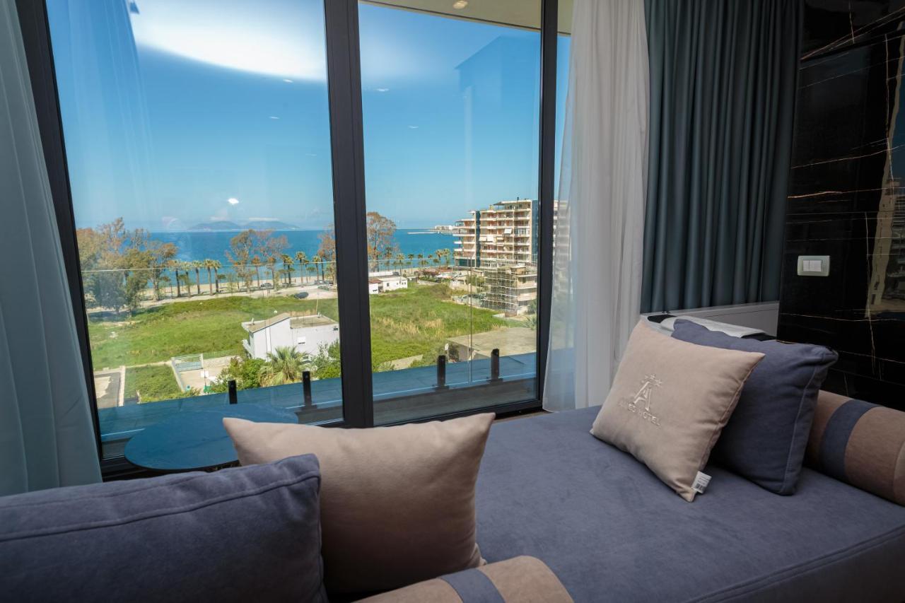 Ames & 4* Vlore
